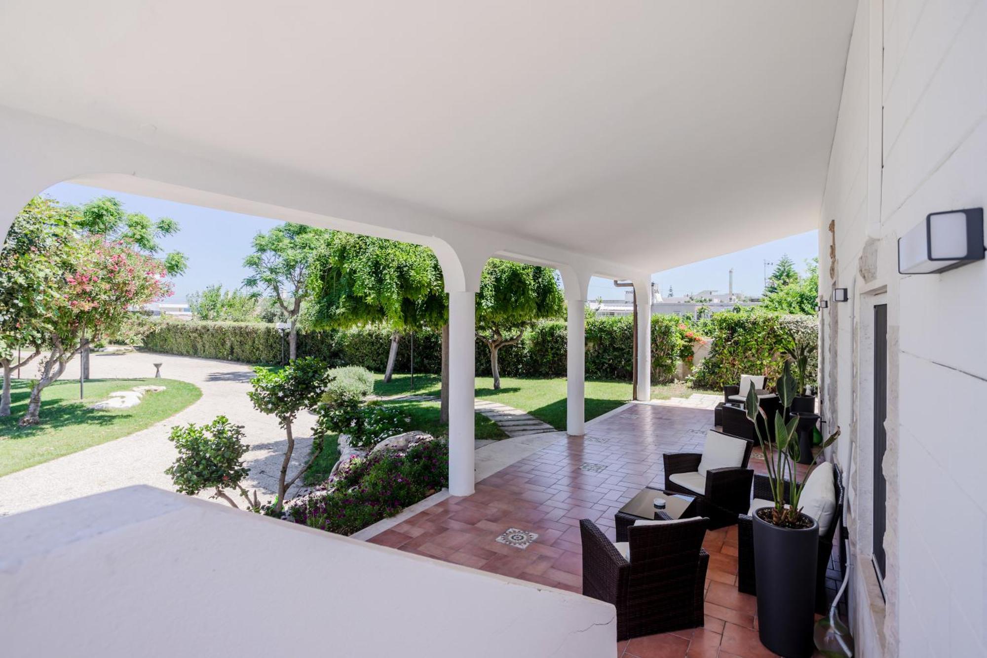 Pietramare Luxury Suites Bari Exterior foto