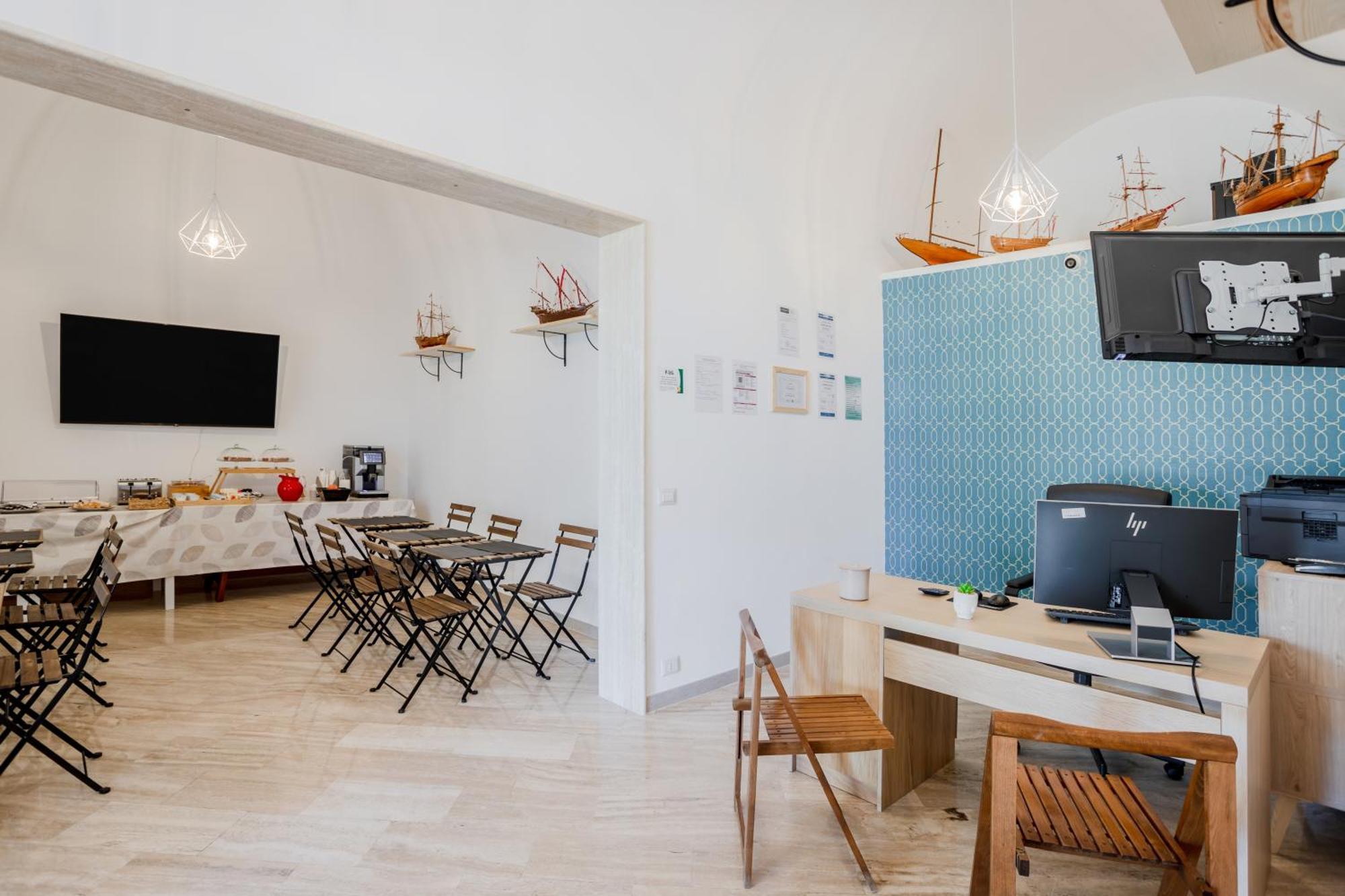 Pietramare Luxury Suites Bari Exterior foto