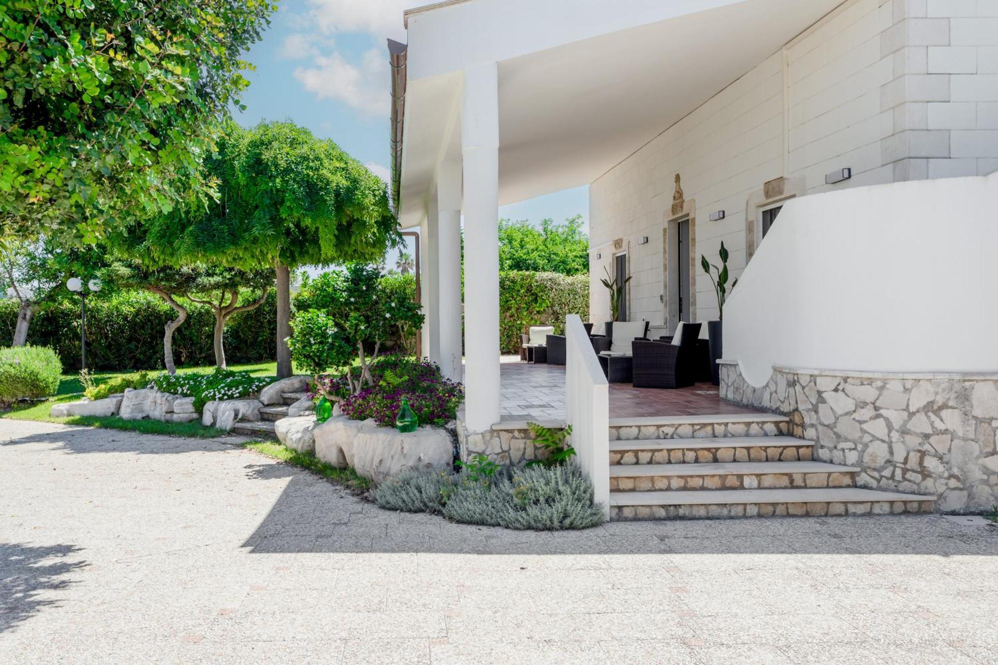 Pietramare Luxury Suites Bari Exterior foto